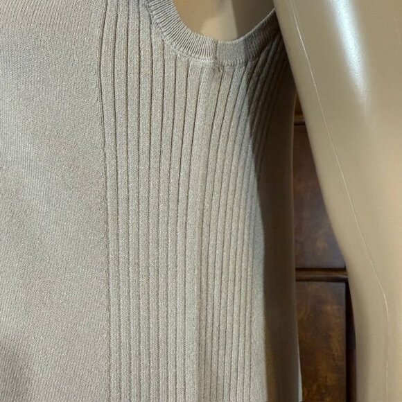 Marla Wynne Taupe Scoop Neck Side Slits Ribbed Side Slit Sweater Tank - Picture 12 of 16